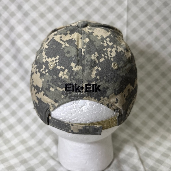 Columbus Blue Jackets Digital Camo Elk & Elk Adjustable Hat Cap Men NHL Hockey - Picture 3 of 6